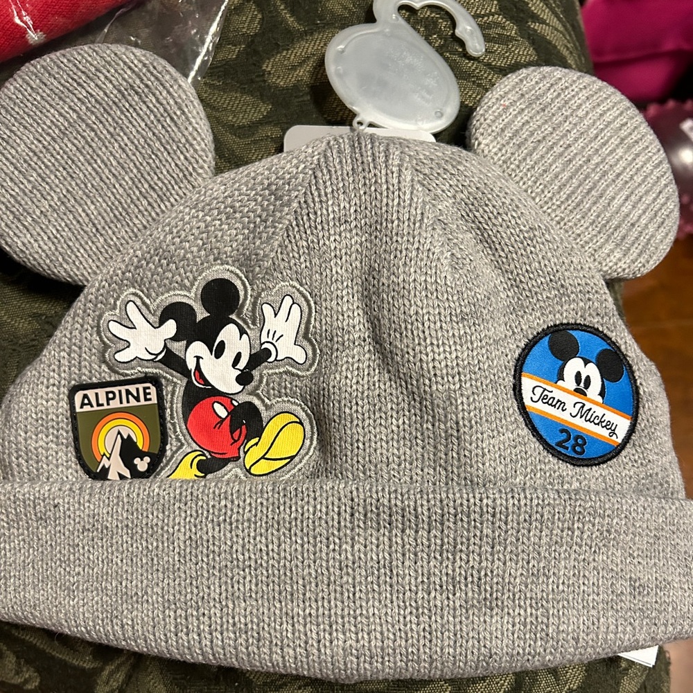 Disney Mickey ears winter hat for boys grey/gray size xs/s (3-6)